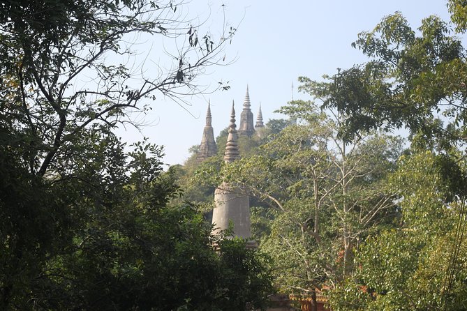 Oudong Mountain And Floating Village Cycle Tour - Tonle Sap by bike: what you are really signing up for
