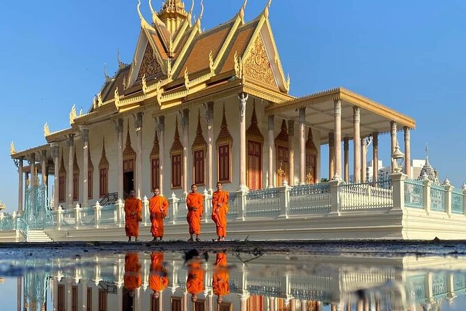 Oudong Mountain and Phnom Penh Full Day Private Tour - Koh Chen Island and the silver-making stops: see the craft behind the souvenirs