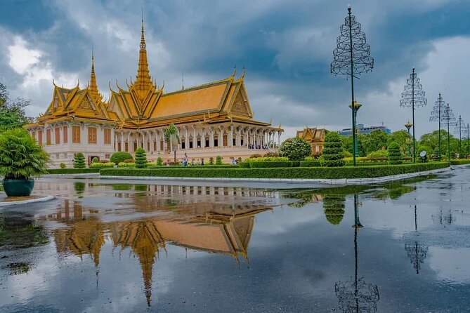 Oudong Mountain and Phnom Penh Full Day Private Tour - Royal Palace and Silver Pagoda: priceless details without the guessing game