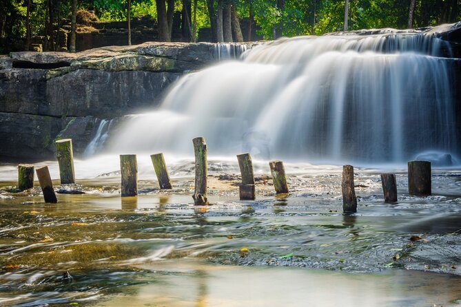 Phnom Kulen Waterfall National Park from Siem Reap - Palm sugar local factory and the market stop on the way back