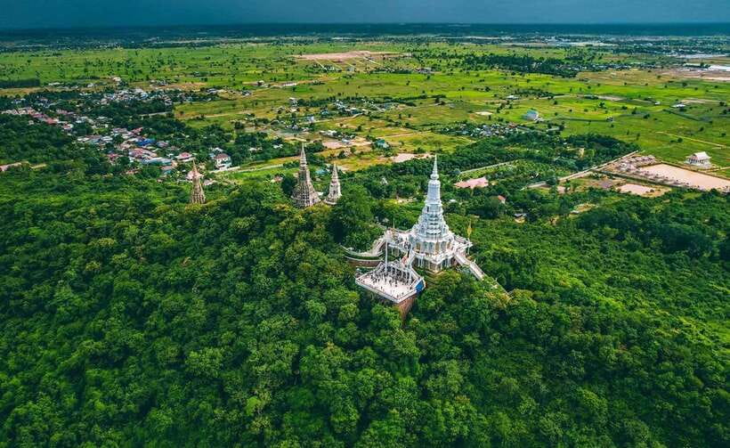 Phnom Penh - Battambang Transfer Plus Stop Sightseeing - A private transfer that turns into a full sightseeing day
