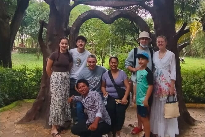 Phnom Penh City and Silk Island Tour No Genocide Sites - Independence Monument and Sihanouk Statue: fast history stops that set the stage