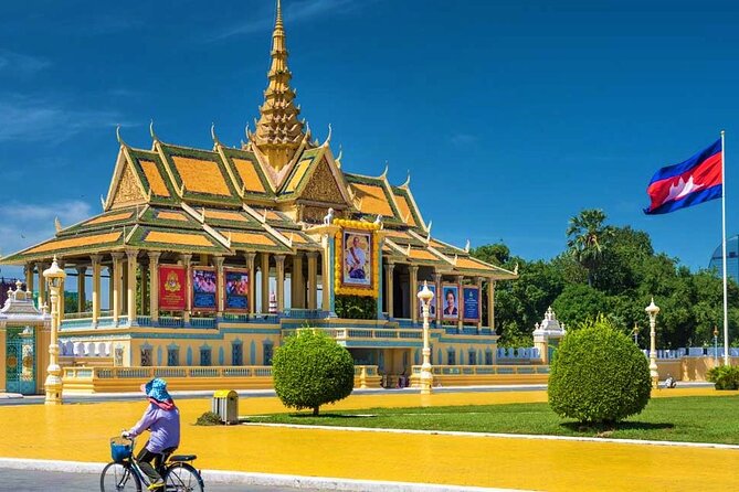 Phnom Penh Full Day Private Tour Included All Admission Tickets - Choeung Ek Killing Fields: The Distance That Makes It Real