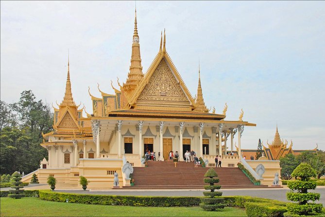 Phnom Penh Full Day Private Tour Included All Admission Tickets - Wat Phnom and Wat Ounalom: Religion, Legend, and Everyday Phnom Penh