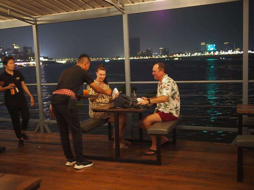 Phnom Penh: Mekong Sunset Dinner Cruise with Live Music - The all-you-can-eat dinner menu, and why it is good value