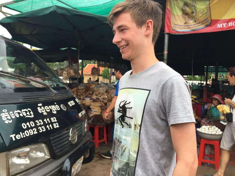 Phnom Penh - Siem Reap Road Transfer Plus Sightseeing - Spean Preah Toses at Kampong Kdei, the ancient bridge moment
