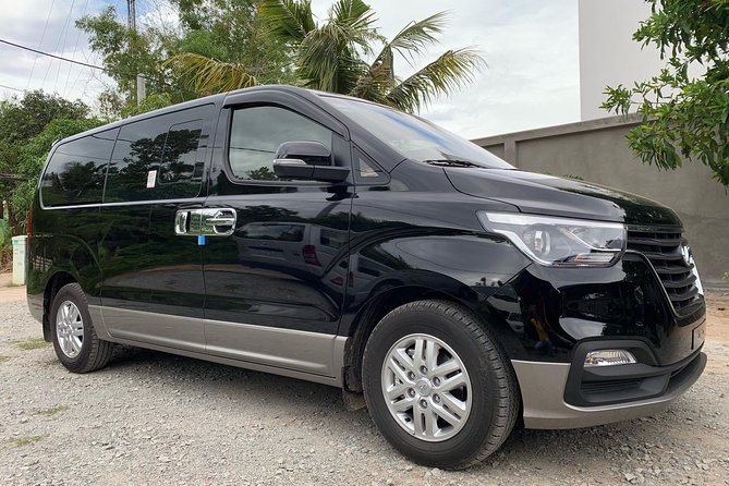 Phnom Penh to Siem Reap by Private Car or Minivan - Drivers, safety, and the language workaround