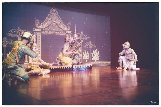 Phnom Penh Unique Classical Dance Show Every Saturday &Sunday - Phnom Penh classical dance, right on the waterfront