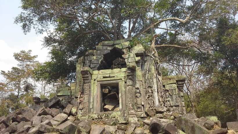 Prasat Thom, Koh Ker Group & Beng Mealea Full-Day Tour - What to wear and how to plan your comfort