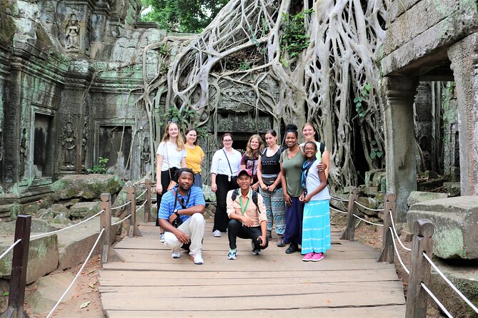 Private Angkor Temples Walking Tour from Siem Reap - Bayon temple: 200 faces and a guide who makes them make sense