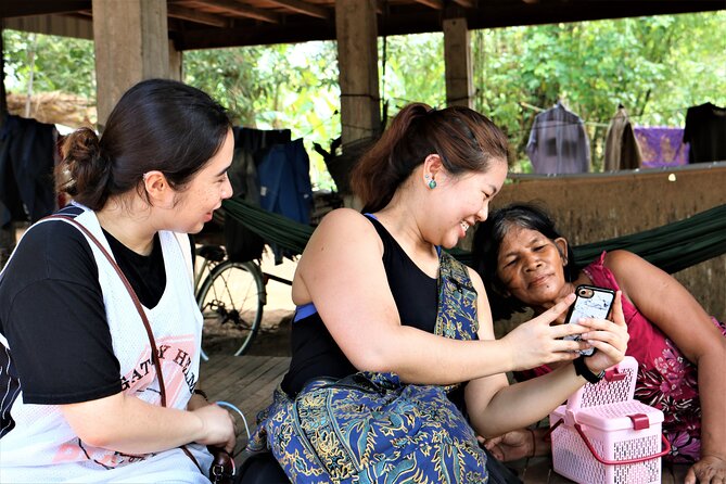 Private Angkor Temples Walking Tour from Siem Reap - The guides and drivers: what people consistently praised