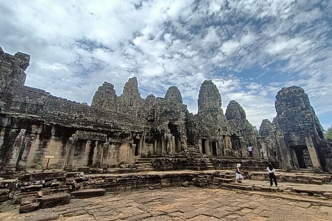 Private Angkor Wat Exploring Tour (Sunset or Sunrise) - Sunrise Or Sunset at Angkor Wat, The Light You Actually Want