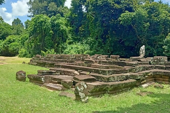 Private Angkor Wat Guided Sunset Tour - Angkor Wat and Bayon: Why a Full-Day Route Beats a Scrapbook Tour