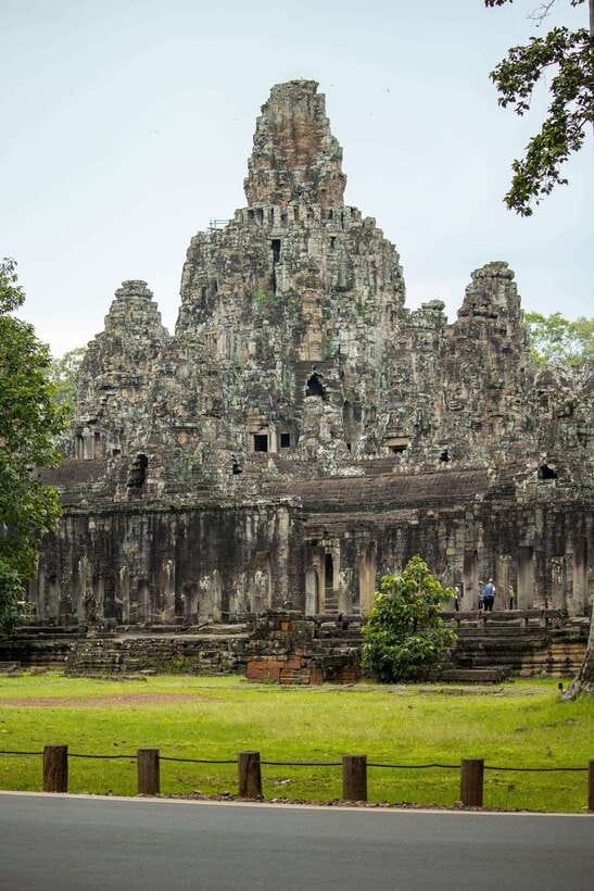Private Angkor Wat Sunset Tour with Lunch and Snack Included - South Gate of Angkor Thom to Bayon’s Giant Faces