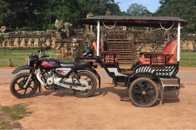 Private Angkor Wat Tour with English-Speaking Guide - Ta Prohm and Banteay Kdei: Jungle Atmosphere, With Context