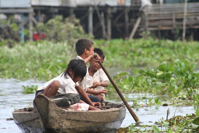 Private Countryside & Floating Village Jeep Tour from Siem Reap - The Jeep ride: comfort, views, and the reality of dusty roads