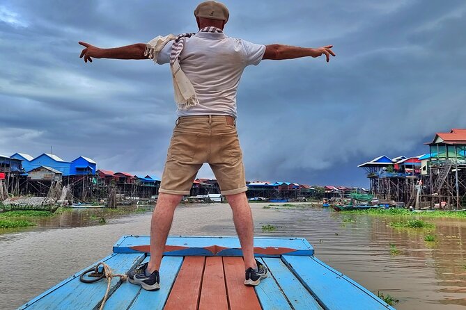 Private Countryside & Floating Village Jeep Tour from Siem Reap - The Tonle Sap boat ride: why the water view changes everything