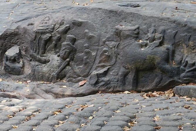 Private Four Days Angkor Complex with Kompong Phluk Village Tour - Who Should Book This Angkor and Kompong Phluk Private Tour