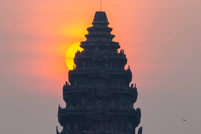 Private Guided Multi-Day Historical Tour in Temples of Cambodia - Sun Same as your guide, why the explanations matter more than you think