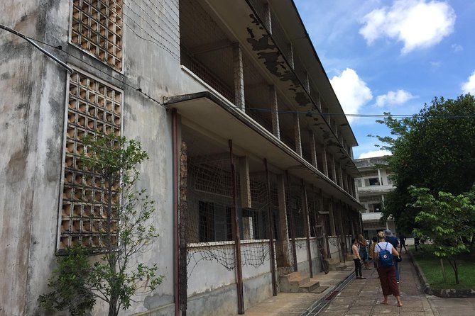 Private Half Day To Killing Field & S21 Genocidal Museum in Phnom Penh - What you should expect emotionally, and who should plan differently