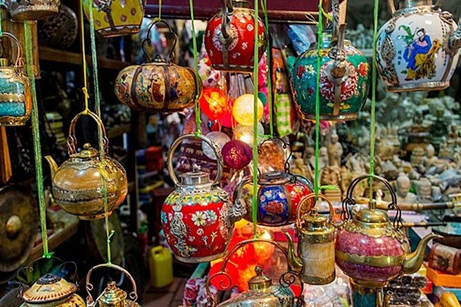 Private Half-Day Tour of Phnom Penh's Traditional Markets - Phar Chars (Old Market) in 1 hour: the local bargaining feel