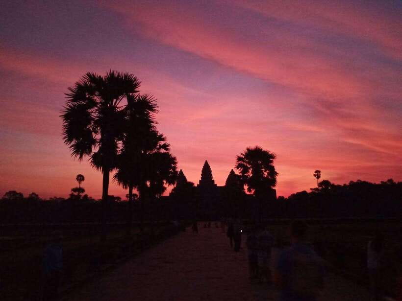 Private One Day Tour with Sunrise at Angkor Wat - Angkor Wat sunrise and the galleries you can actually manage