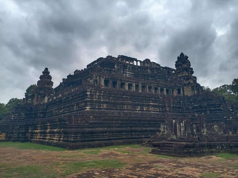 Private One Day Tour with Sunrise at Angkor Wat - Ta Prohm with movie fame, minus the chaos