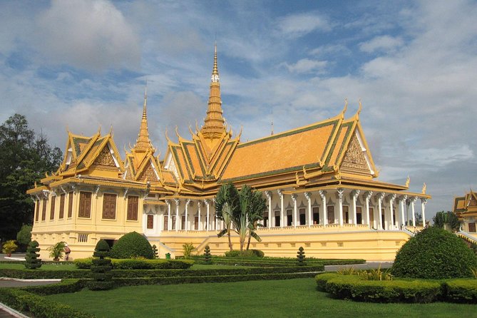 Private One Day Trip in Phnom Penh Capital City - Tuol Sleng Genocide Museum: When a High School Became a Machine