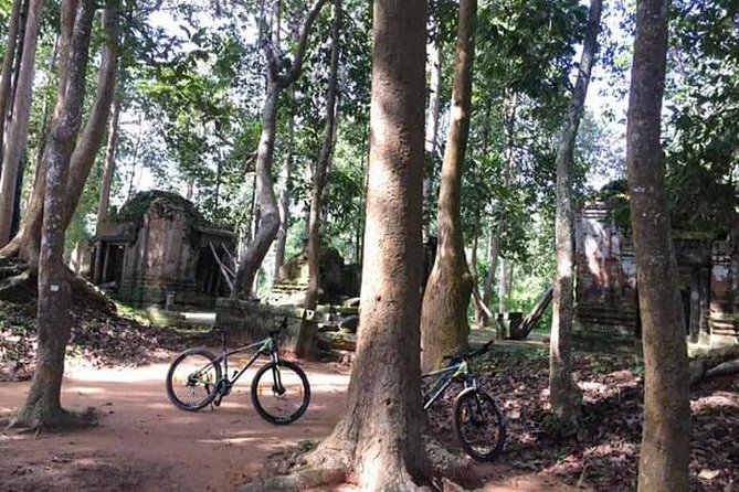 Private Siem Reap Countryside Cycling Tour - Preh Prey Monti and the “hidden temple” feeling without the crowds