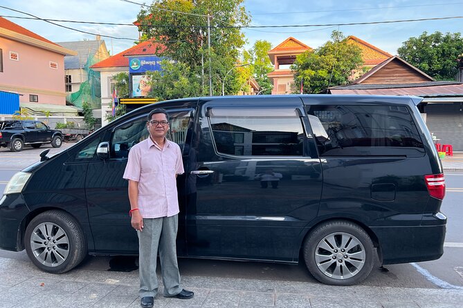 Private Taxi Service From Phnom Penh - Siem Reap City - The One Stop for Lunch and Restrooms
