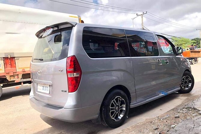 Private Taxi Transfer Battambang from/to Phnom Penh - Picking the right vehicle for your group size (SUV vs minivan)