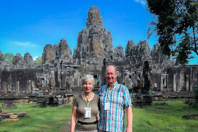 Private Tour of Angkor Wat and Floating Village - Ta Prohm: When Jungle and Stone Become One Scene