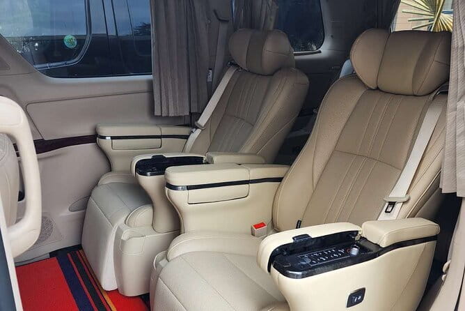 Private Transfer from Phnom Penh to Siem Reap by VIP Alphard 2010 - On the road: WiFi, bottled water, and how comfort stays the main event