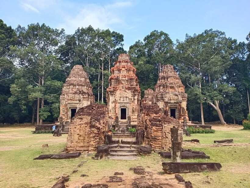 Private Trip to Banteay Srei, Rolous Group & Tonle Sap Lake - Should You Book This Private Trip?