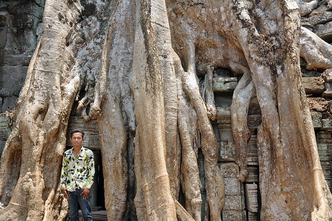 Private Tuk Tuk Tour to Angkor Wat and Small Circle with Two Extras - Price and tickets: what you pay, what you still need