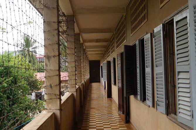 Remnants of a Khmer Rouge Era - Should you book this Phnom Penh Khmer Rouge tour?