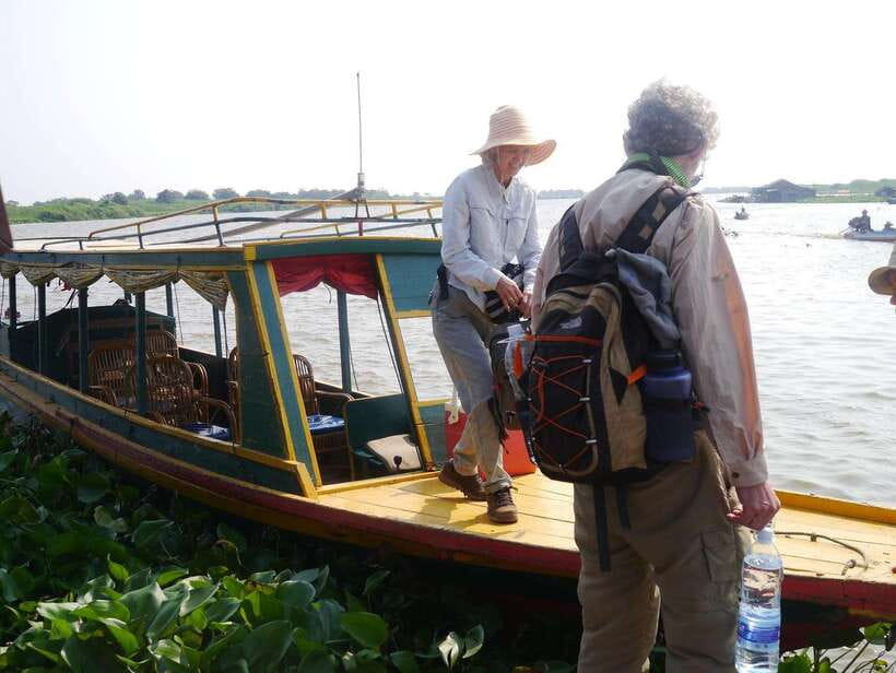 Scenic Boat Journey from Siem Reap to Battambang - Group size and the private option, what that changes