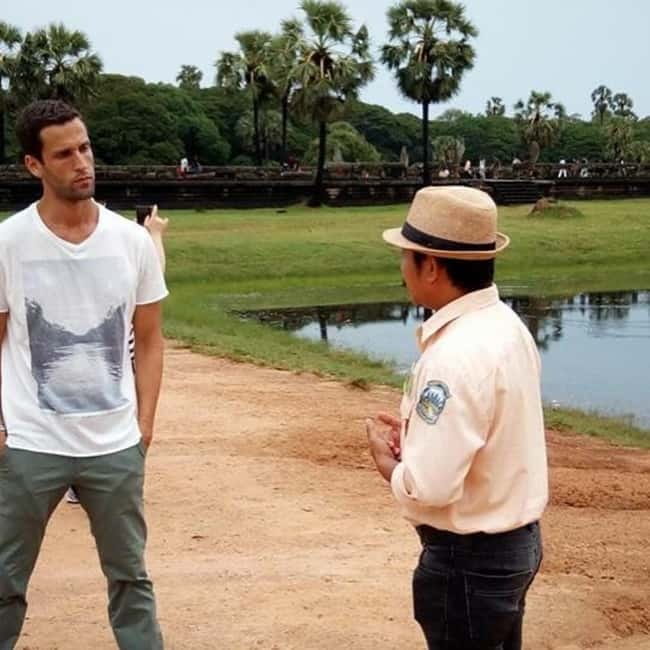Siem Reap: 1-Day Angkor Wat Tour in Portuguese - How an 8-hour small circuit tour works in real life