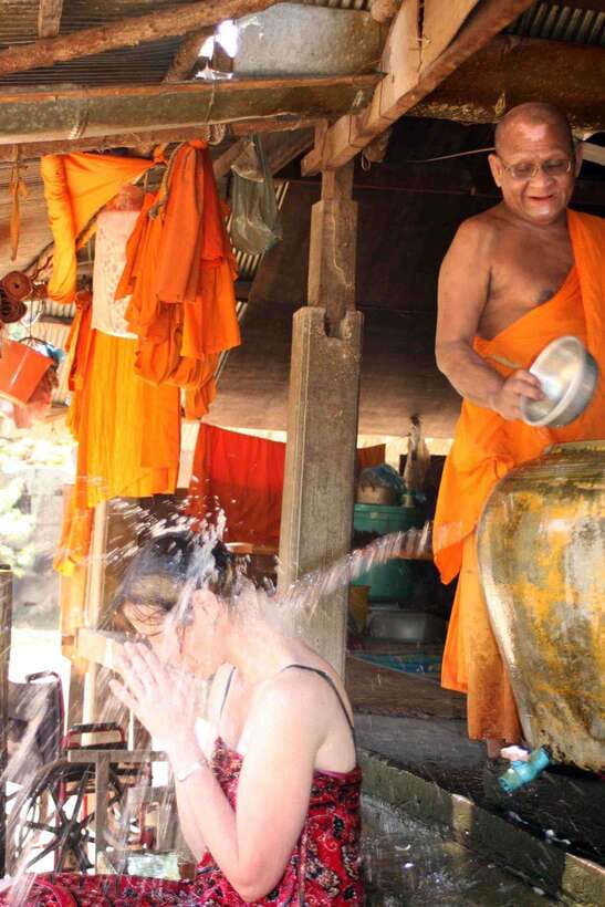 Siem Reap: 1-Hour Cambodian Buddhist Water Blessing - Arrival and first rules: sarong, offering, and where you fit in