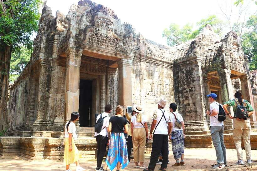 Siem Reap: 2-Days Angkor Wat with Sunrise Small-Group Tour - The guide makes Angkor click, from carvings to practical timing