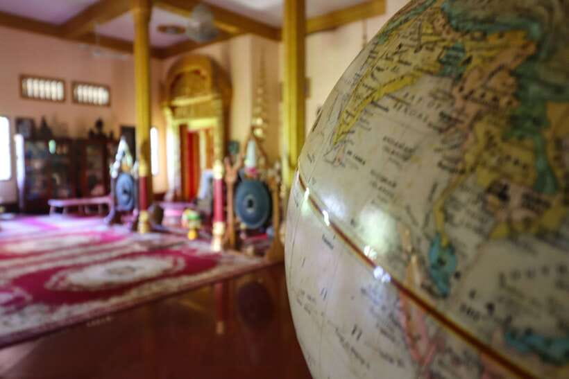 Siem Reap: 3-Hour Behind-the-Scenes Tuk-Tuk Tour - Wat Bo pagoda and the monk blessing moment you should prepare for