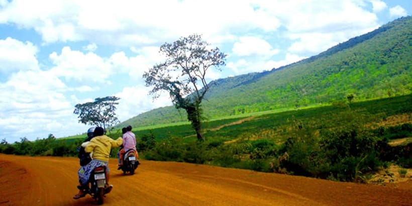 Siem Reap: 6-Hour Easy Rider Motorbike Tour - Who should book this tour from Siem Reap?