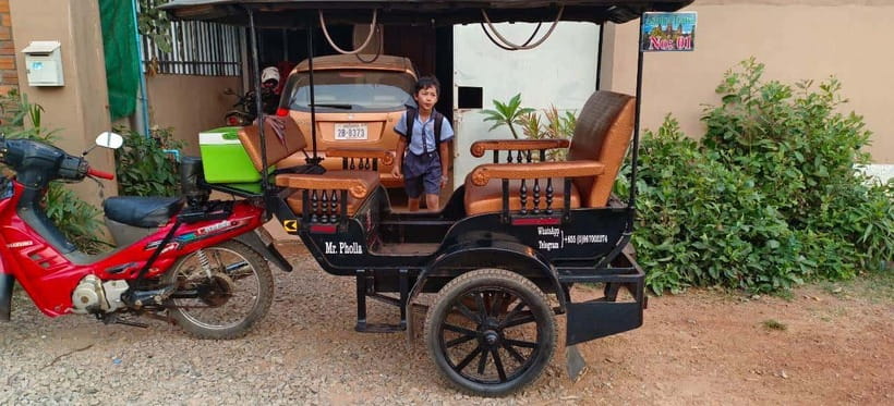Siem Reap: Angkor Temples Tour by a Private Tuk Tuk - South Gate to Bayon, where Angkor Thom feels enclosed