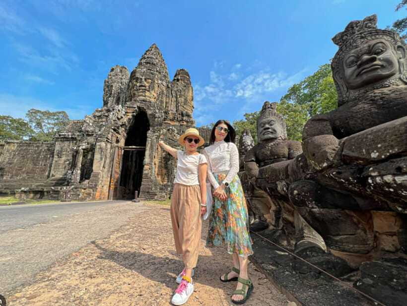 Siem Reap: Angkor Temples Tour - Shared Tours tours guide - What the guide adds beyond the photos