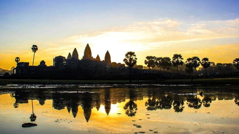 Siem Reap: Angkor Wat, Bayon & Ta Prohm Guided Tour - Who this tour suits best (and who may want a different style)