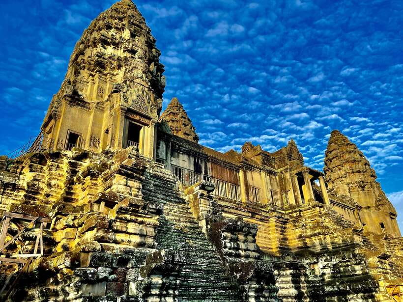 Siem Reap: Angkor Wat Private full Day Tour - Picking up the day: why this tour order works