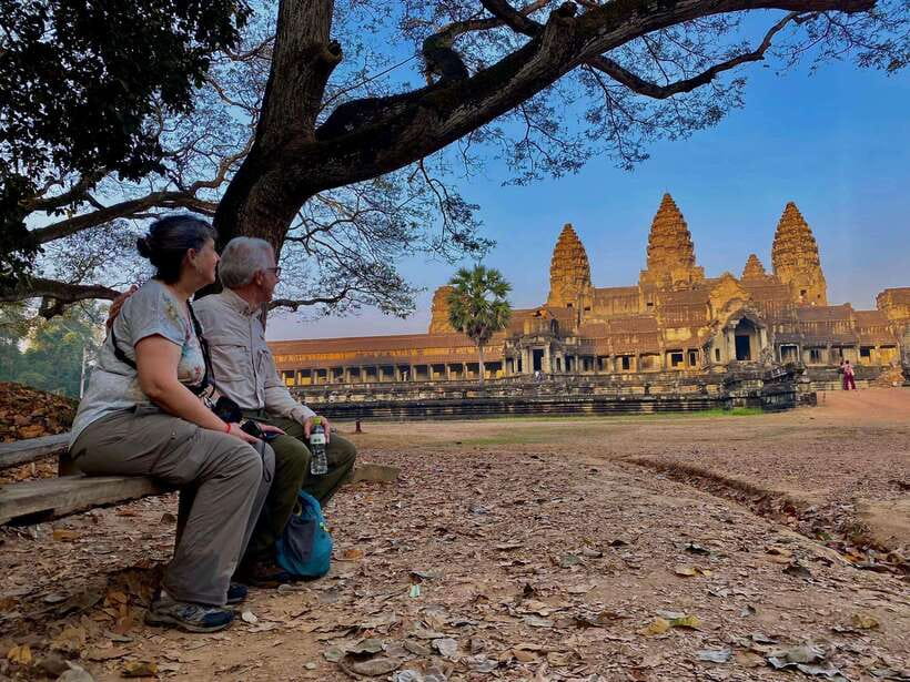 Siem Reap: Angkor Wat: Small-Group Sunrise or Sunset Tour - Group Size, AC Transport, and the Small-Group Advantage