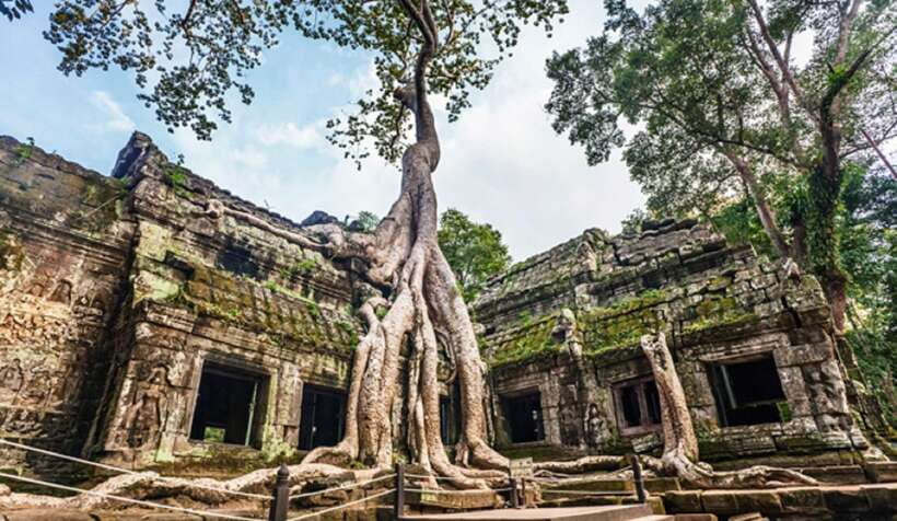 Siem Reap: Angkor Wat: Small-Group Sunrise or Sunset Tour - Value and Costs: What $15 Really Buys You in Siem Reap