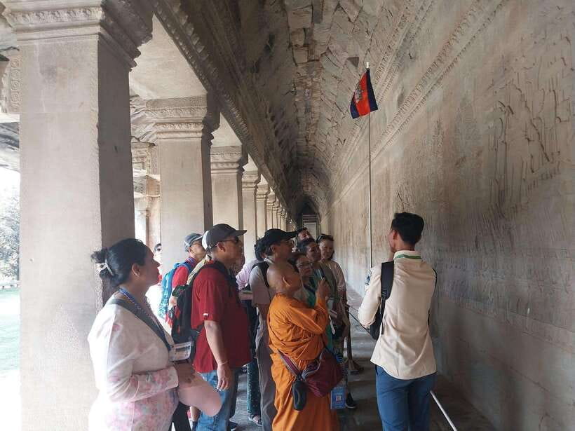 Siem Reap: Angkor Wat: Small-Group Sunrise or Sunset Tour - Angkor Thom South Gate and Bayon Faces, Khmer Stories That Make the Stones Make Sense