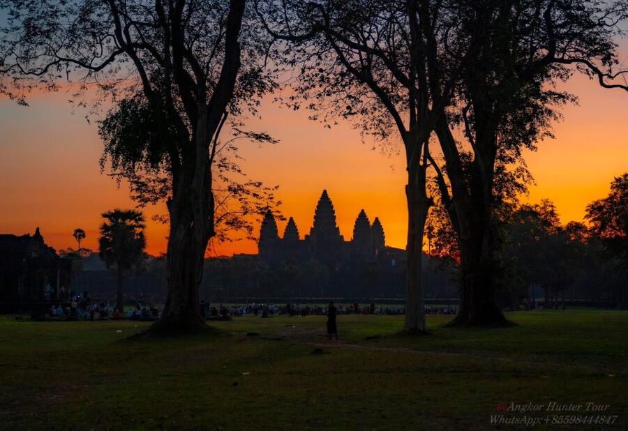 Siem Reap: Angkor Wat: Small-Group Sunrise Tour - What kind of traveler this suits best